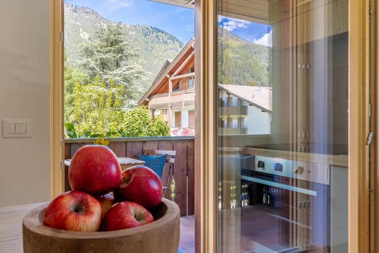 Suite Italy Pinzolo Due Giustino Exterior photo